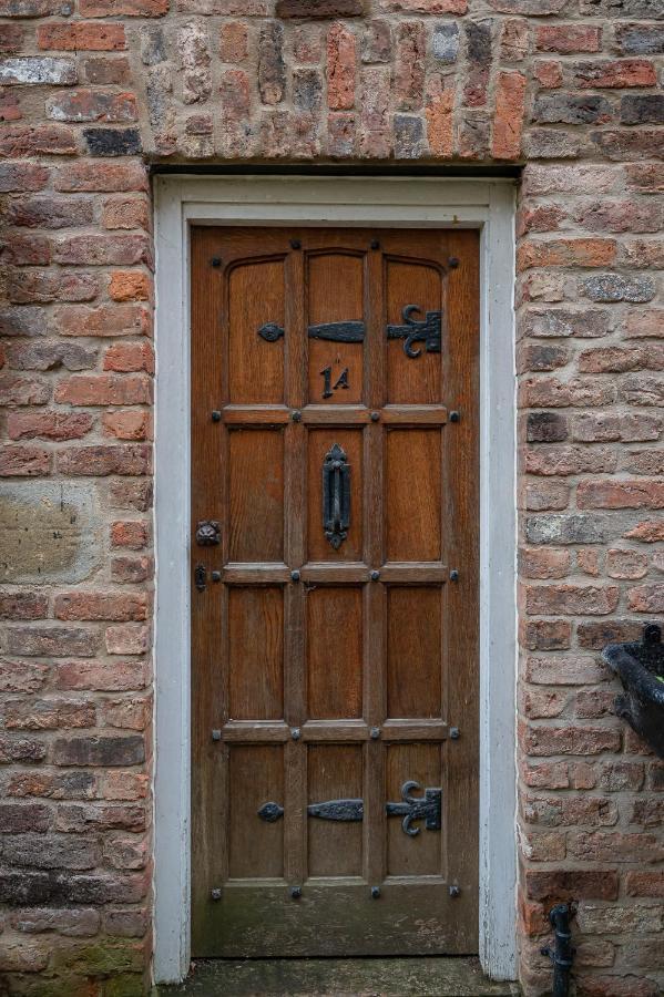 Crookback House Apartman York Kültér fotó