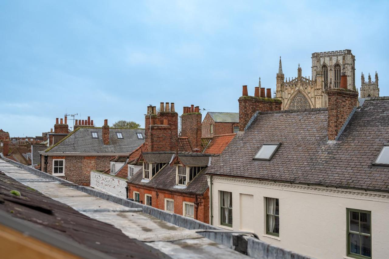 Crookback House Apartman York Kültér fotó