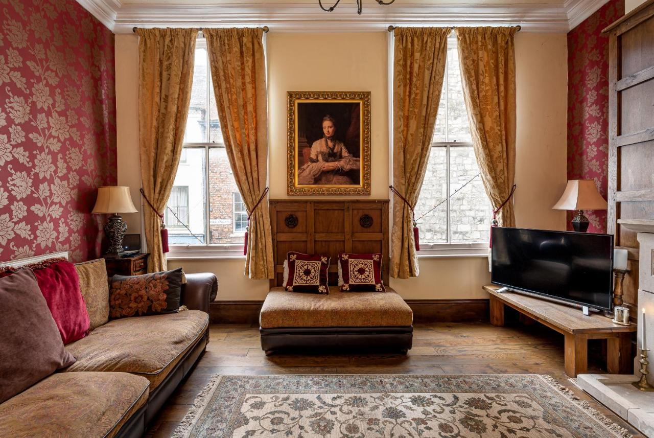 Crookback House Apartman York Kültér fotó